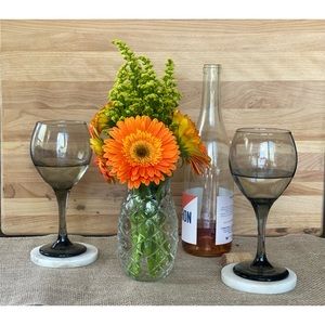 Unique Vintage Style Smoke Black Wine Glass Set